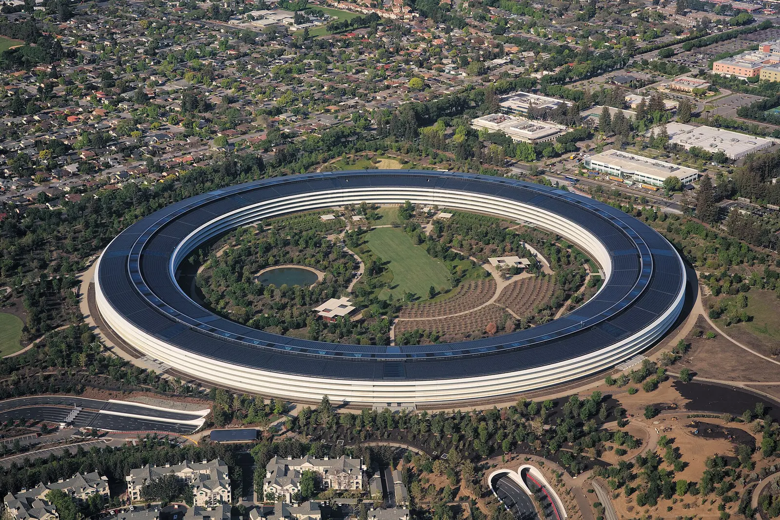 Apple Park in Cupertino, from the air